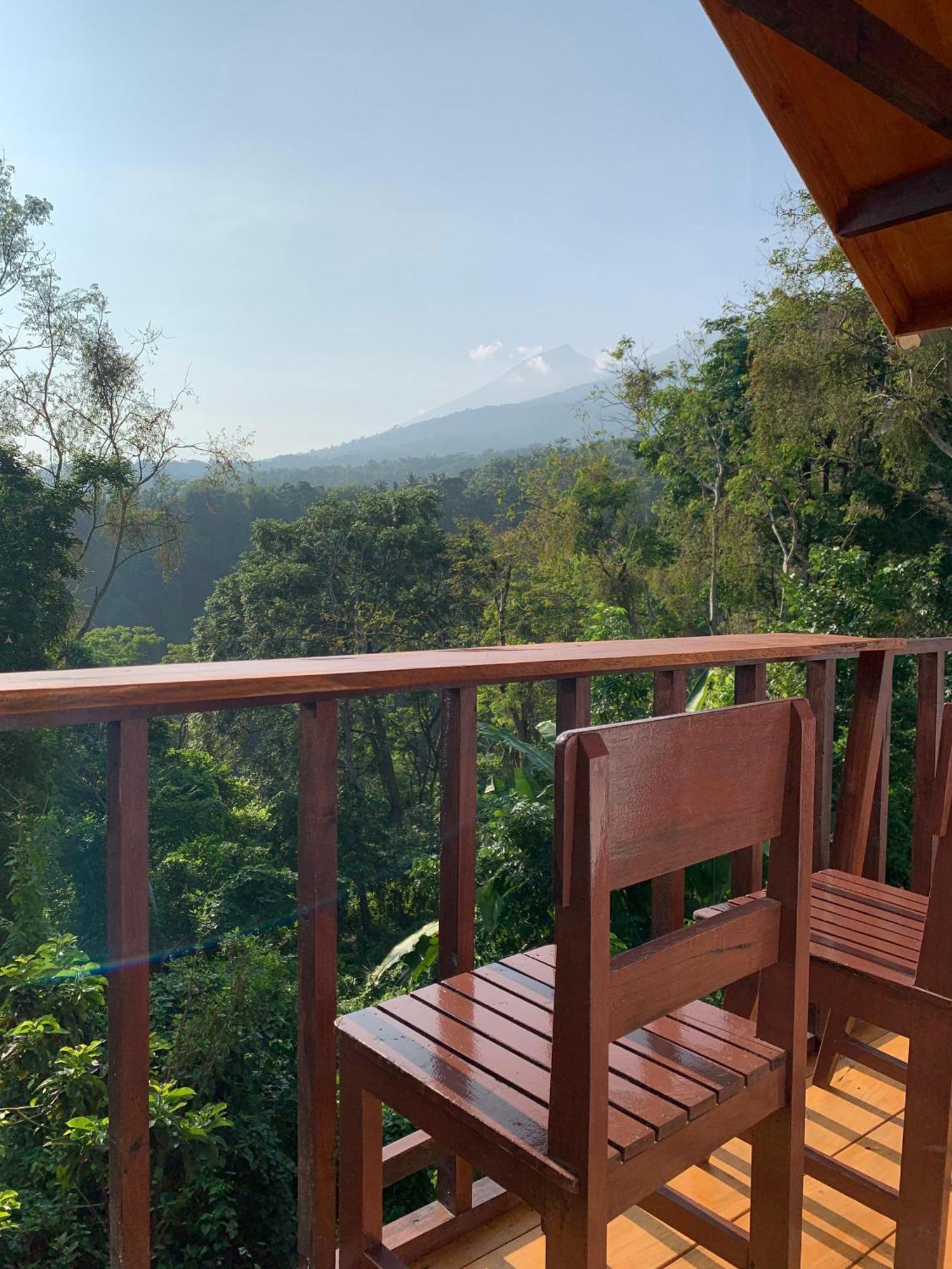Poetri Bungalow & Restaurant Senaru Bagian luar foto